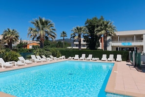 Schwimmbad des Ferienhauses