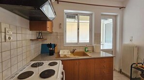 Private kitchen - HOMOO next to Acropolis & metro 1BD Apt (Athina)