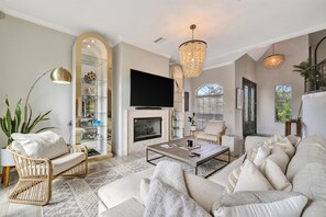 TV, fireplace, offices - Private Pool & Dock Siesta Key | Walk to the Beach (Siesta Key)
