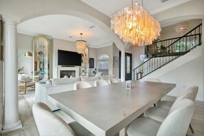 Dining - Private Pool & Dock Siesta Key | Walk to the Beach (Siesta Key)