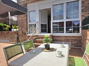 Outdoor dining - Apartment Bajo Pedroso 6903 (Noja)