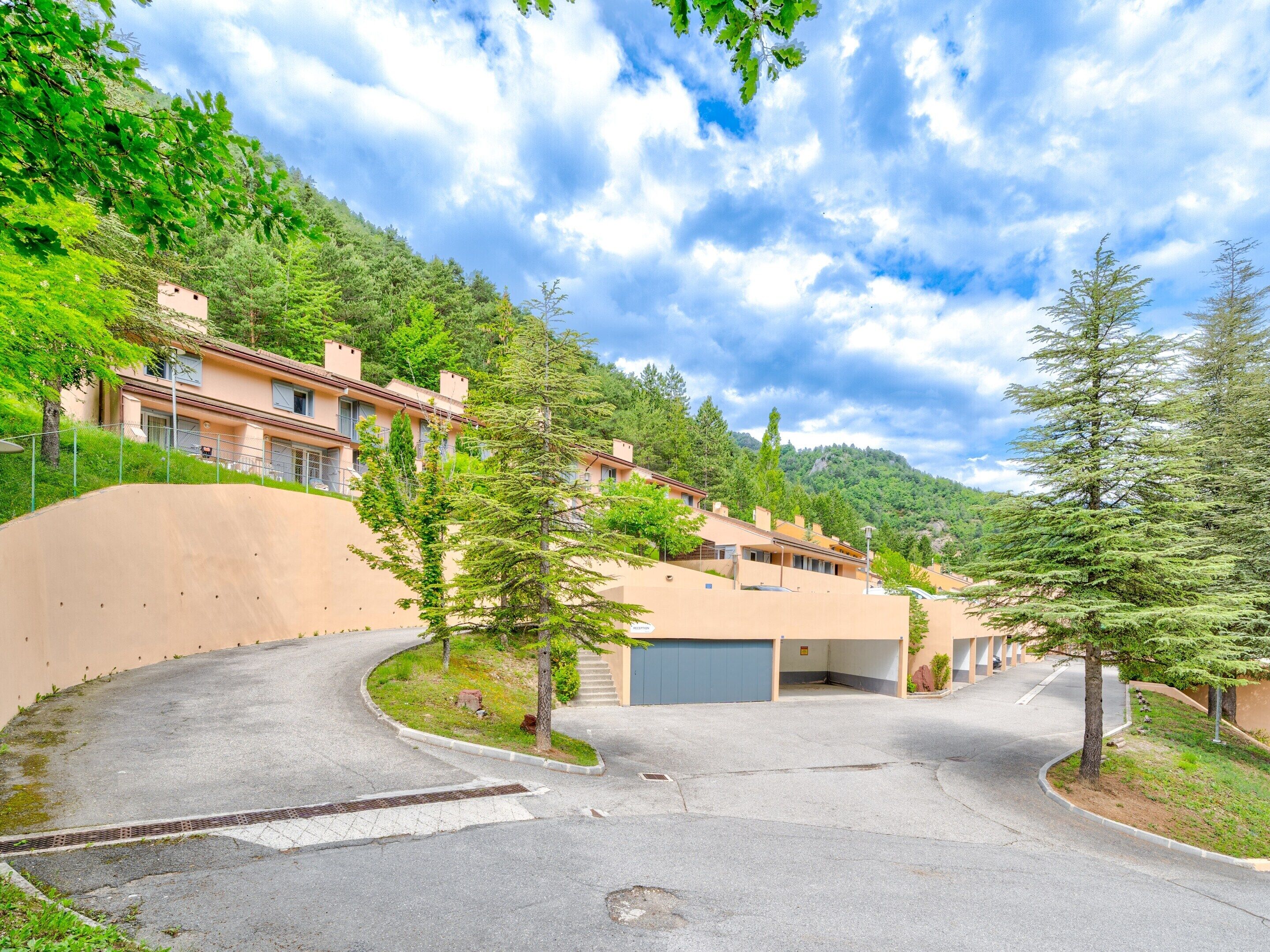 Apartment | Exterior