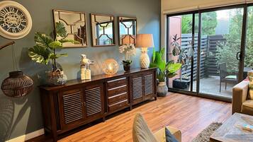 Apartment | Living room