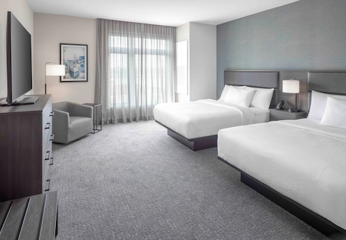 Residence Inn by Marriott Portland Thompson's Point