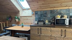 Dobbeltrom – comfort, hageutsikt | Spiseområde