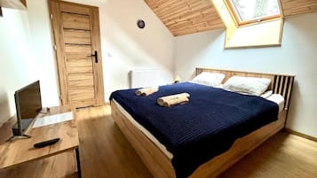 Cortinas blackout, tabla de planchar con plancha y wifi gratis