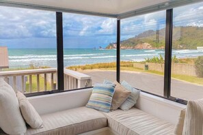 Interior - Beached As - Whangamata (Whangamatā)