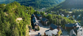 Rental for 6 With Private Balcony