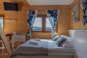 Chalet | Setrika/meja setrika, Wi-Fi gratis, dan seprai linen