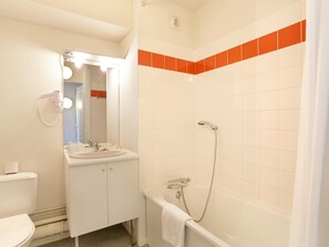 Apartemen | Kamar mandi