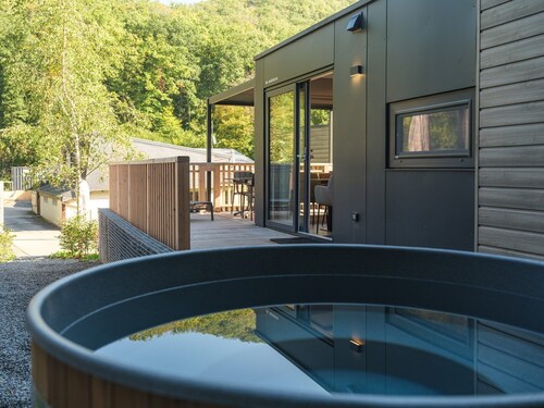 Resort Walsdorf - Moezel Lodge hottub
