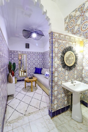 Interior - Douiria Bleu Azur in the heart of the Medina (Marrakesh)