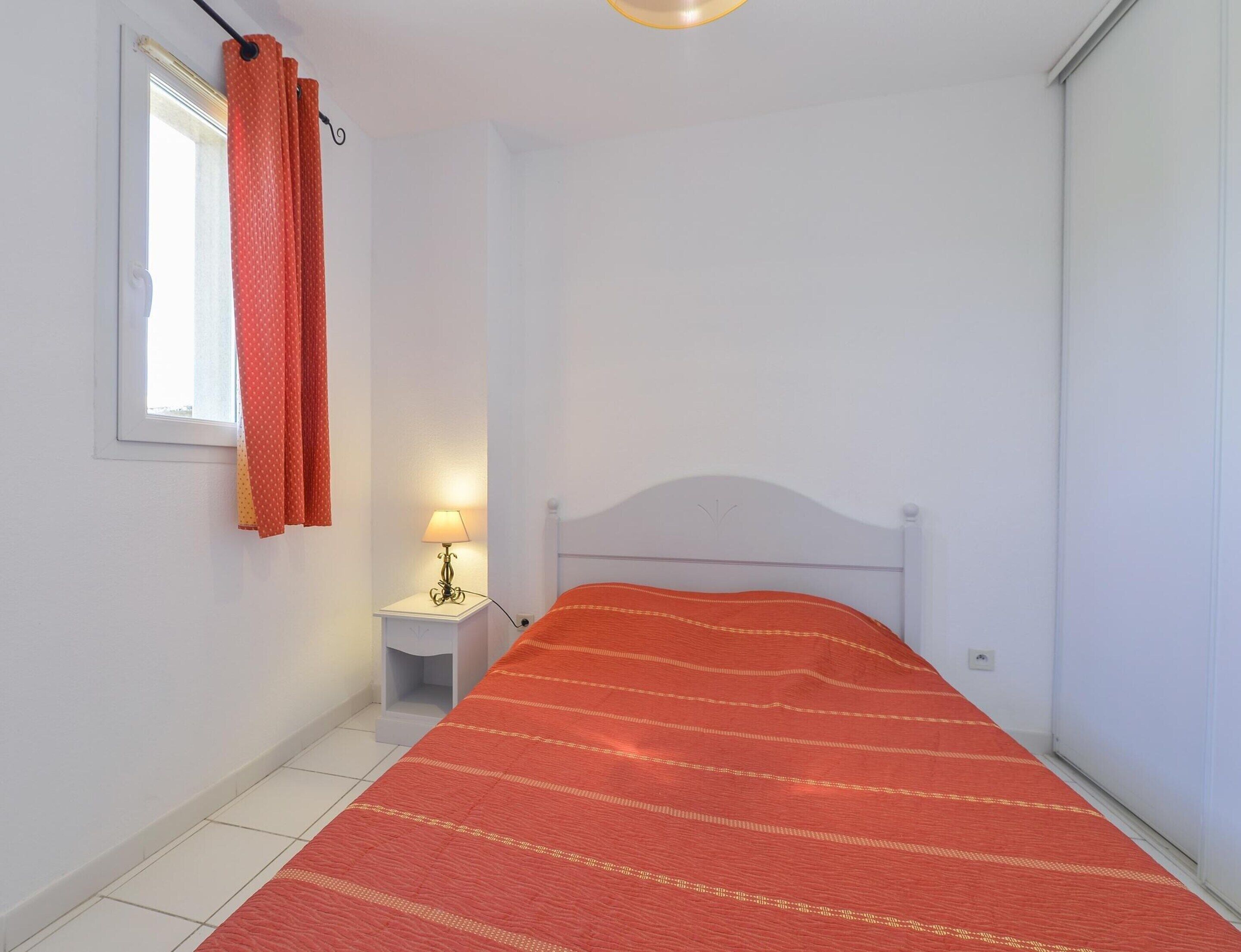 House | 3 bedrooms, bed sheets