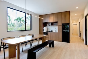 Dining - Codrington House - 3Bedroom 3Bathroom 2Carpark #5 (George Town)