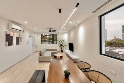 Codrington House - 3Bedroom 3Bathroom 2Carpark