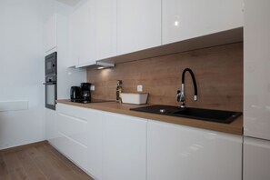 Appartement Familial, plusieurs chambres (Apartment A3) | Cuisine privée