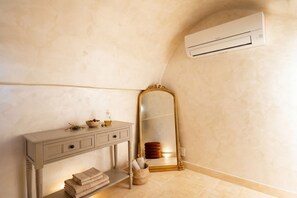 Interior - Adamare House - Charming Luxury Stay (Ostuni)