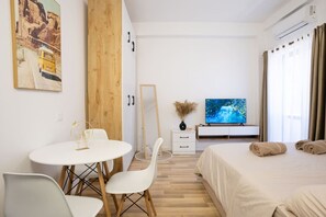 Iron/ironing board, WiFi - Don`s Studio by Tok Apartments (Durrës)