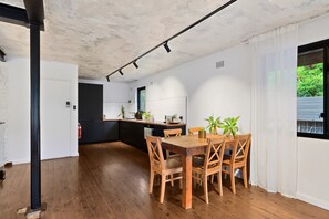 Departamento | Cocina privada | Utensilios de cocina 