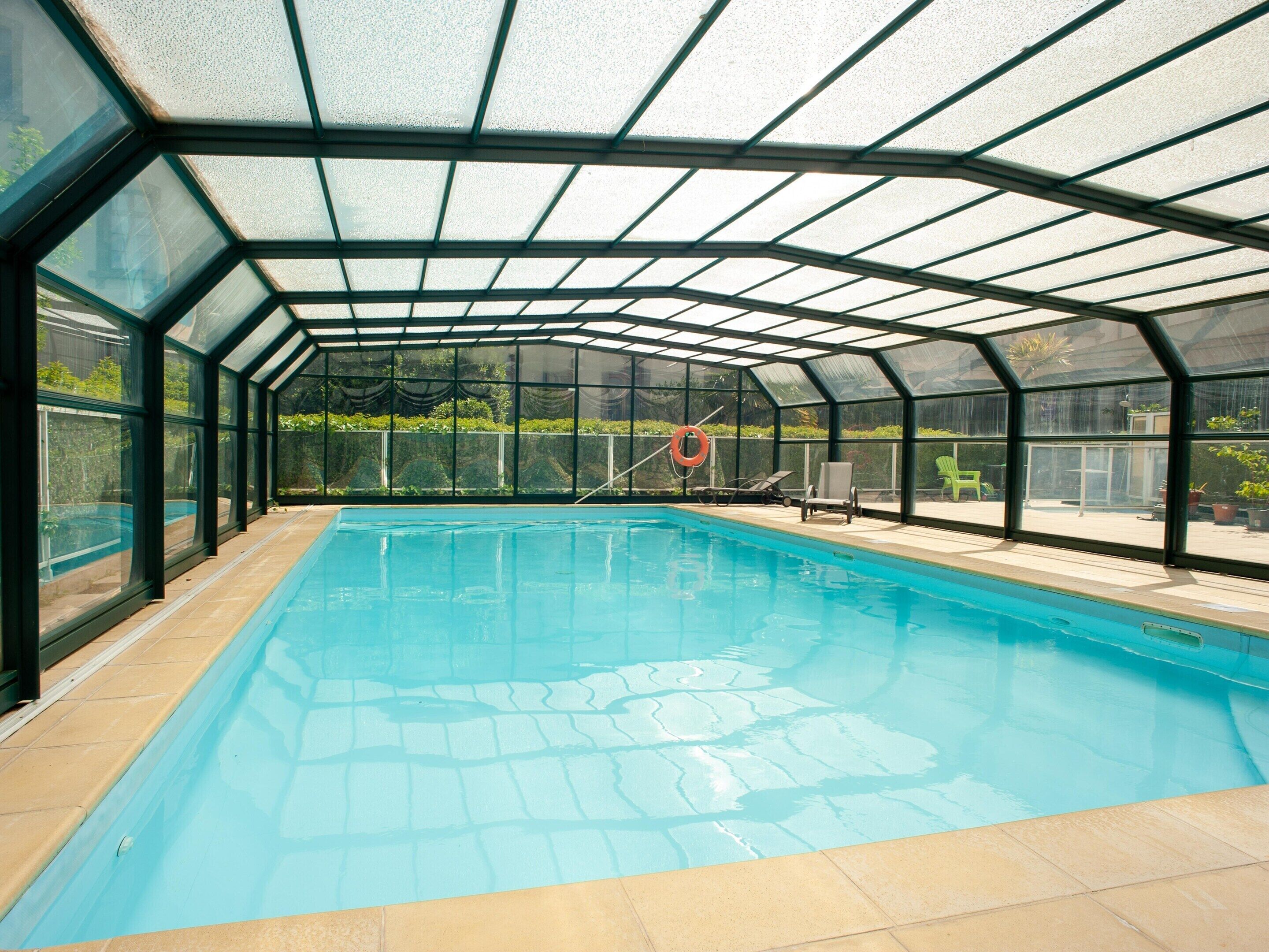 Apartemen | Kolam renang | Kolam renang outdoor dan sebuah kolam renang air hangat