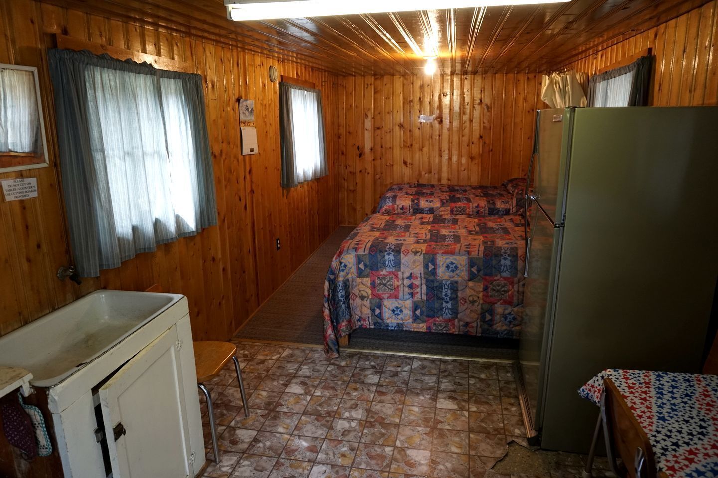 1 bedroom, WiFi, bed sheets