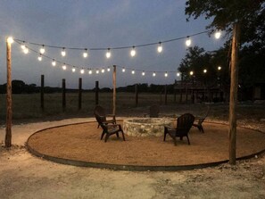 Property grounds - Luxurious German-Style Ranch Vacation Rental with Pool Access and Stunning Views in Bergheim, Texas (Bergheim)