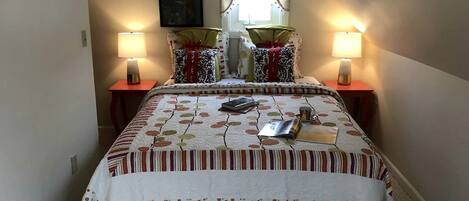 3 bedrooms, desk, iron/ironing board, WiFi