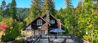 Elegance by the River: Classic Rental with Scenic Views in Metaline Falls, WA