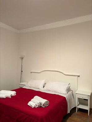 Internet, bed sheets - Oasis aloe vera (Troina)