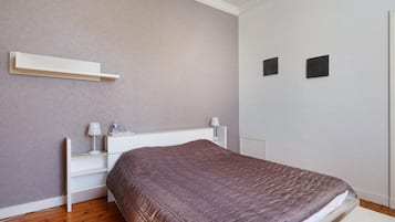 1 bedroom, WiFi, bed sheets