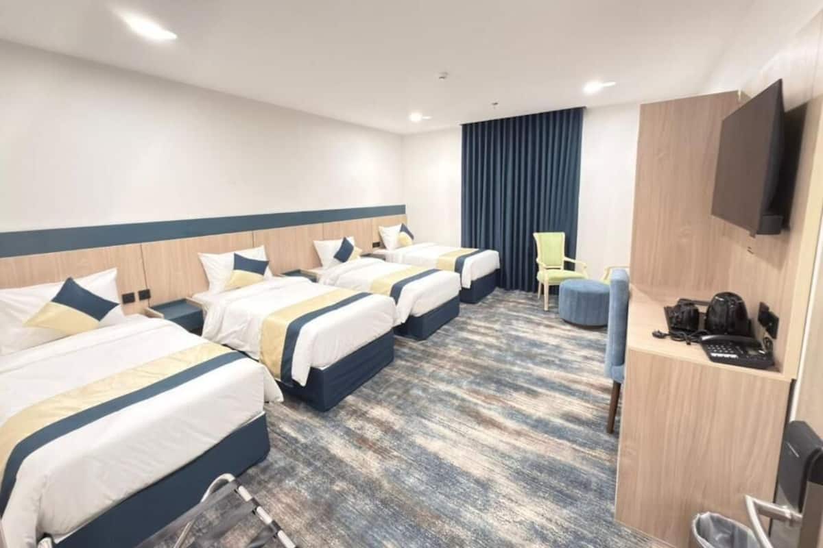 Quadruple Room | In-room safe