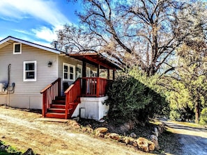 Exterior - #4 Falcon's Chalet Cabin with Fireplace & Amazing Views, Santa Ysabel, CA (Santa Ysabel)