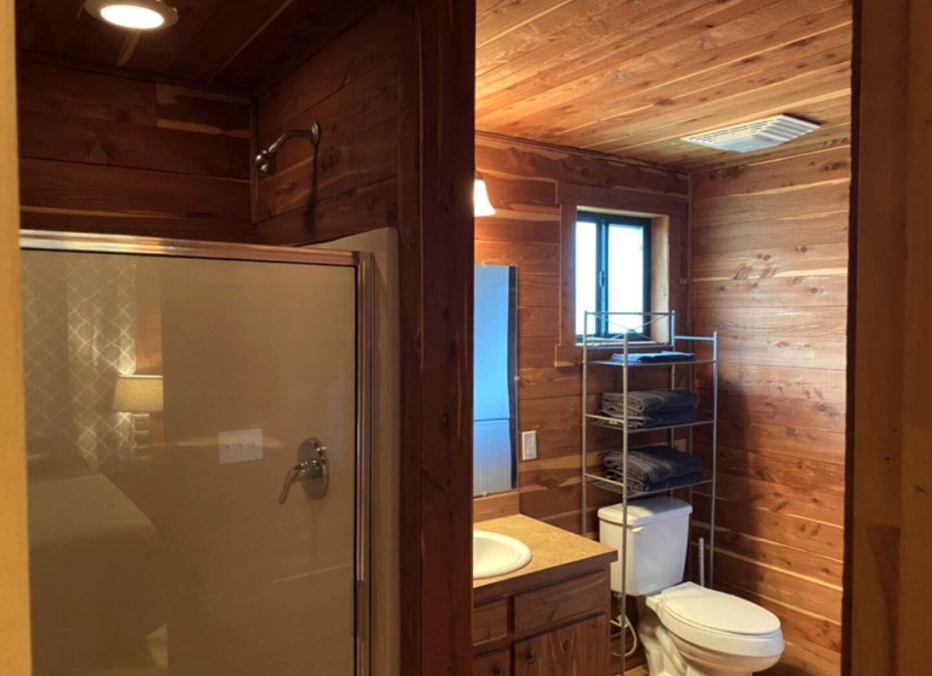 Towels, toilet paper