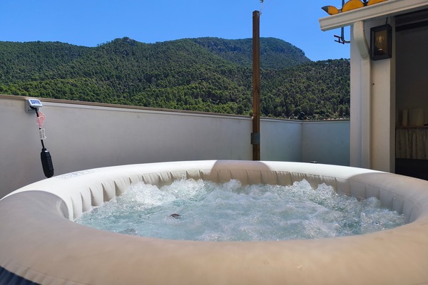 Bain à remous extérieur