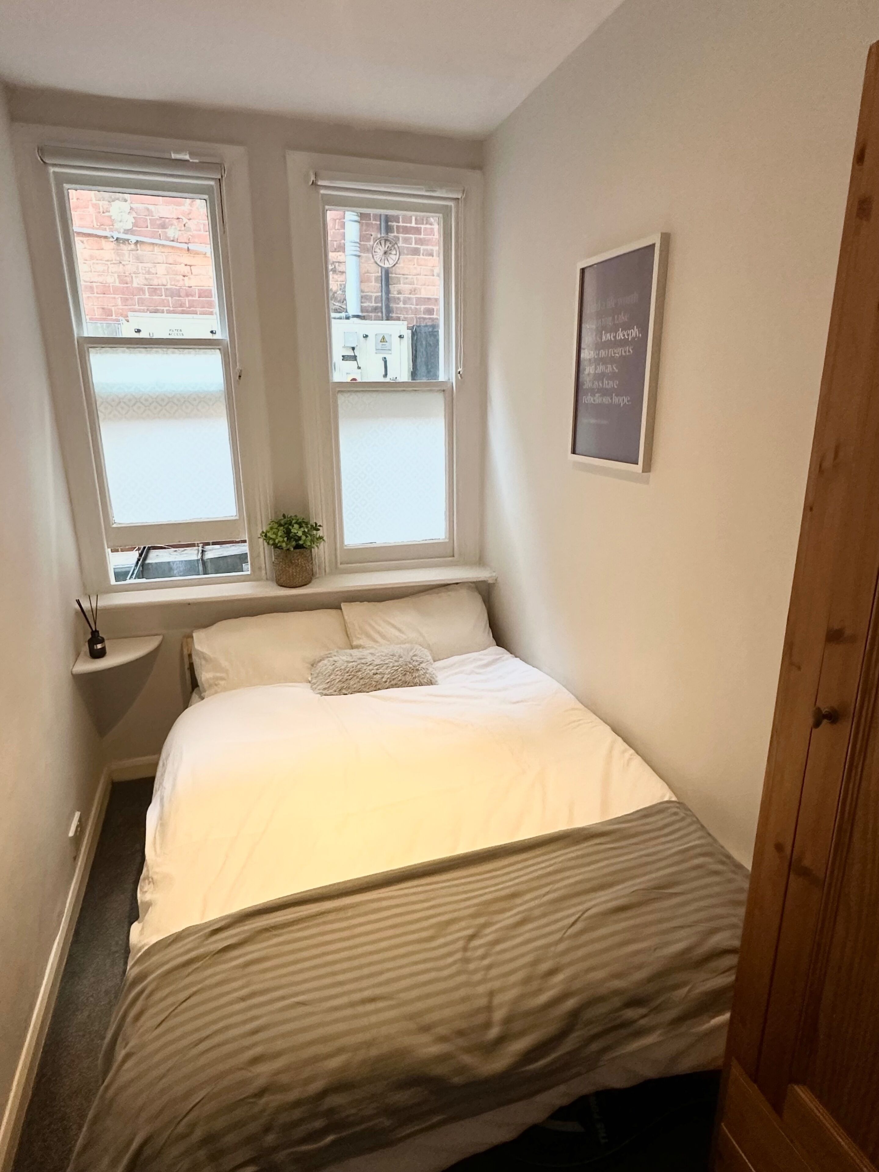 1 bedroom, free WiFi, bed sheets