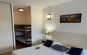 Apartment | 2 bedrooms, bed sheets - Attractive Studio in Bolquere (Bolquere)