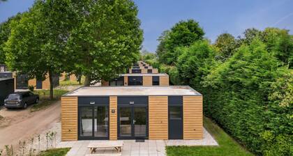 Cube chalet voor vier personen in Zennewijnen