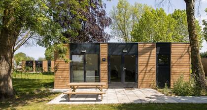 Cube chalet voor vier personen in Zennewijnen