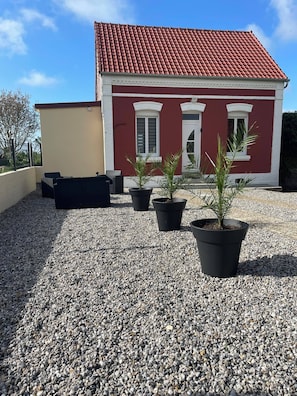 Terrace/patio - Gîte between Baie de Somme and Hâble d'Ault, in the heart of a natural site (Woignarue)