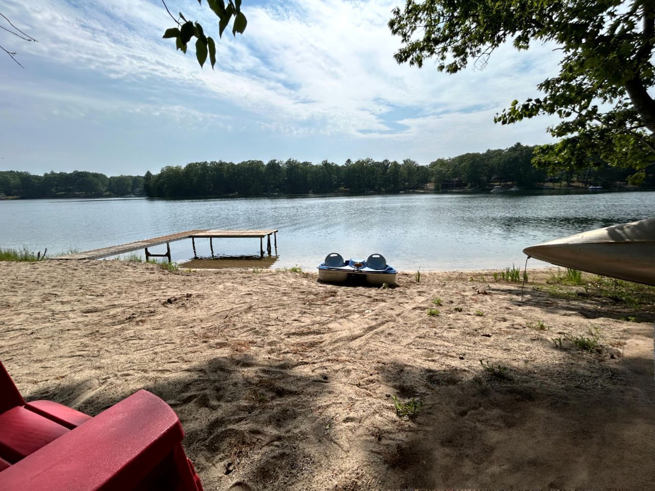 Beach nearby, kayaking, fishing