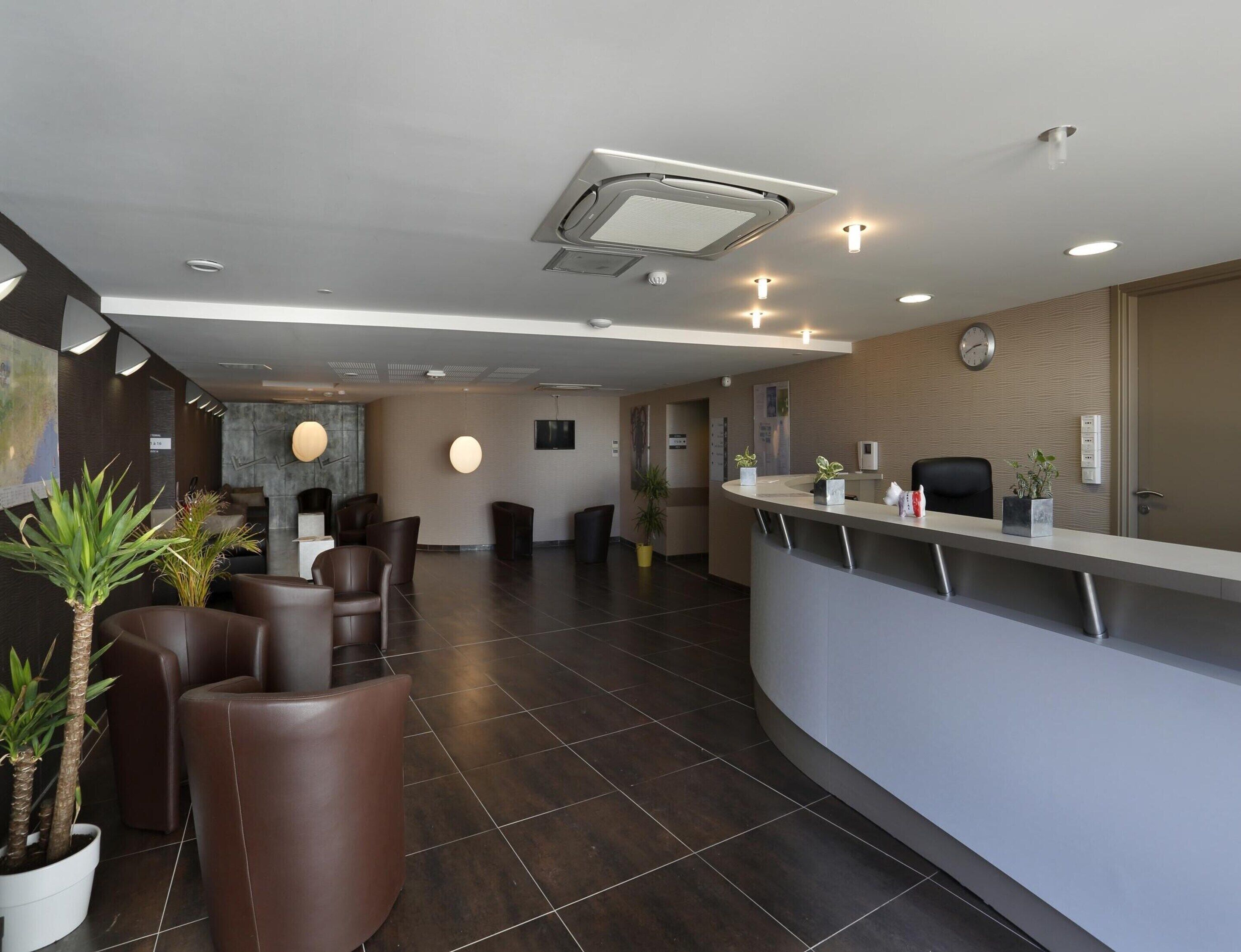 Apartemen | Resepsionis