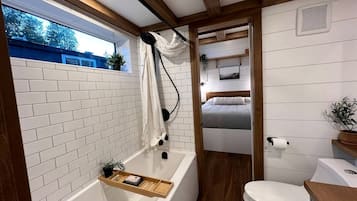 Jetted bath, hair dryer