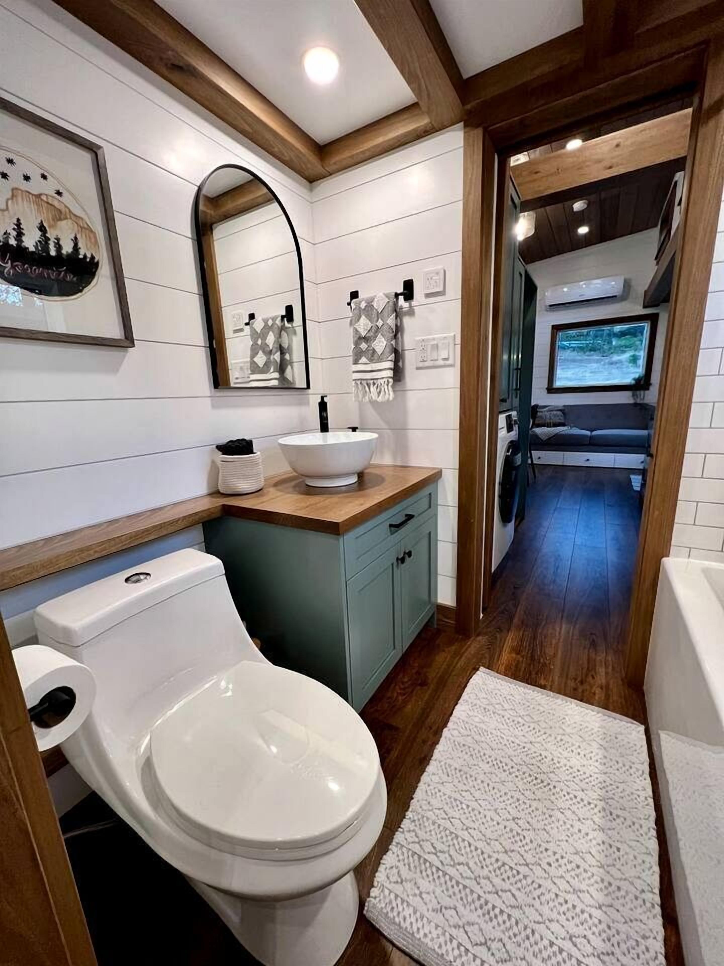 Jetted bath, hair dryer
