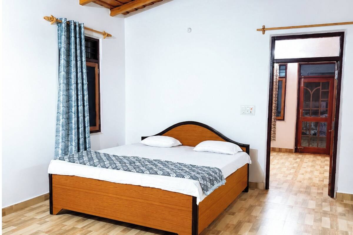 Deluxe Double Room, Air conditioning | View from room