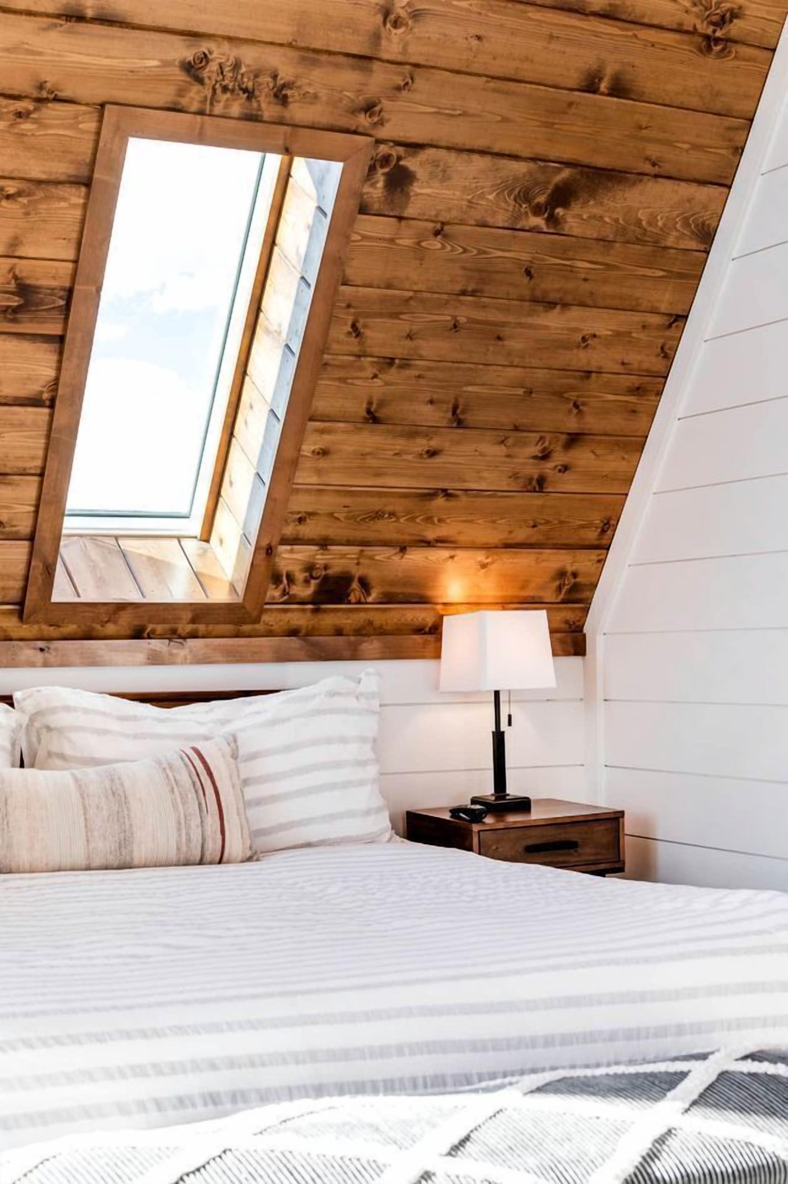 3 Schlafzimmer, Schreibtisch, Reisekinderbett, WLAN