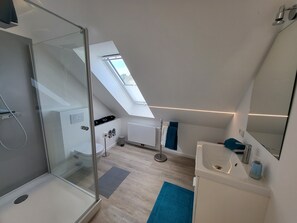 Shower, hair dryer - Apartment 'Sea Escape on the Baltic Sea' on the Schwansen Peninsula (Dörphof)