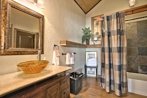 Hair dryer, towels, soap, shampoo