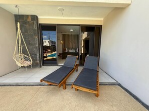 Terrace/patio - Elegant 3-Bedroom villa with Pool and garden (Pereybere)