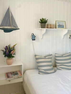 Free WiFi - Cozy holiday home with fjord views on Fur (Fur)
