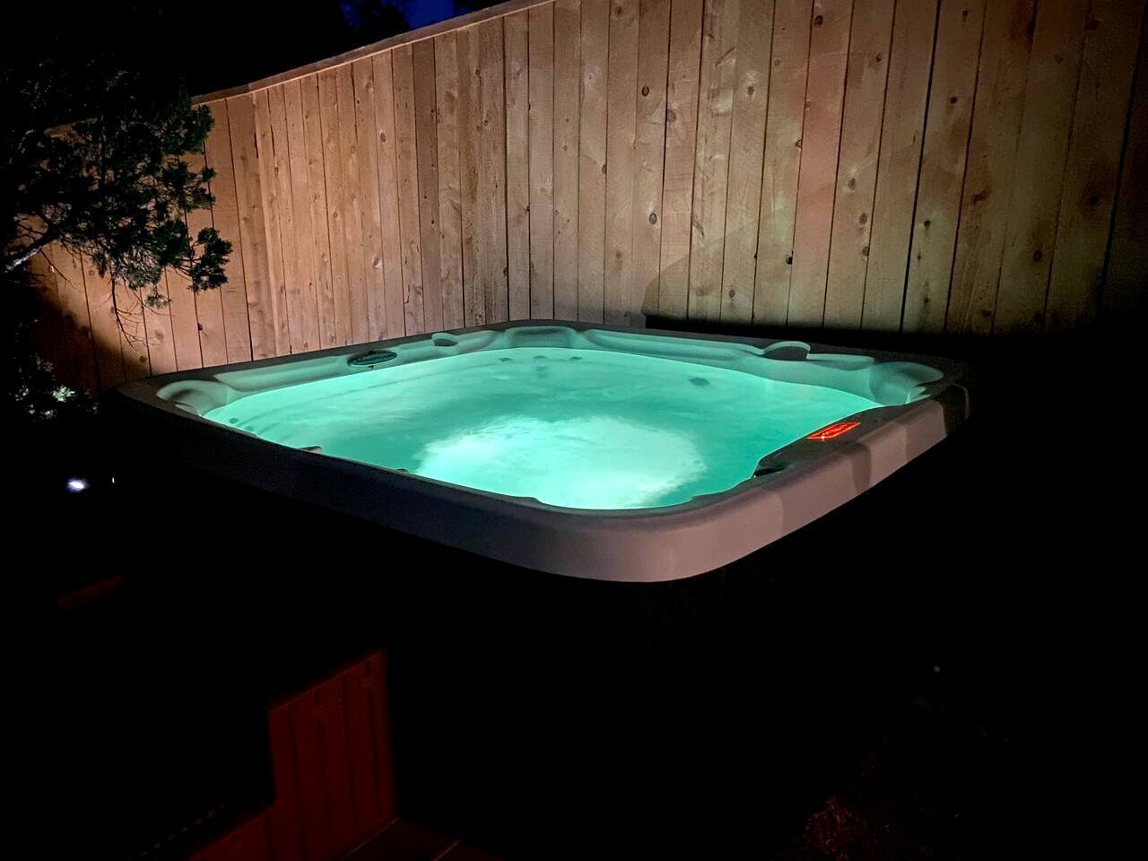 屋外スパ浴槽